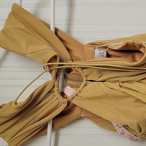 Oh Polly, women's  Gold Ruched Mini Dress Sz 8. New With Tags. Nylon, Elastane - Picture 3 of 7